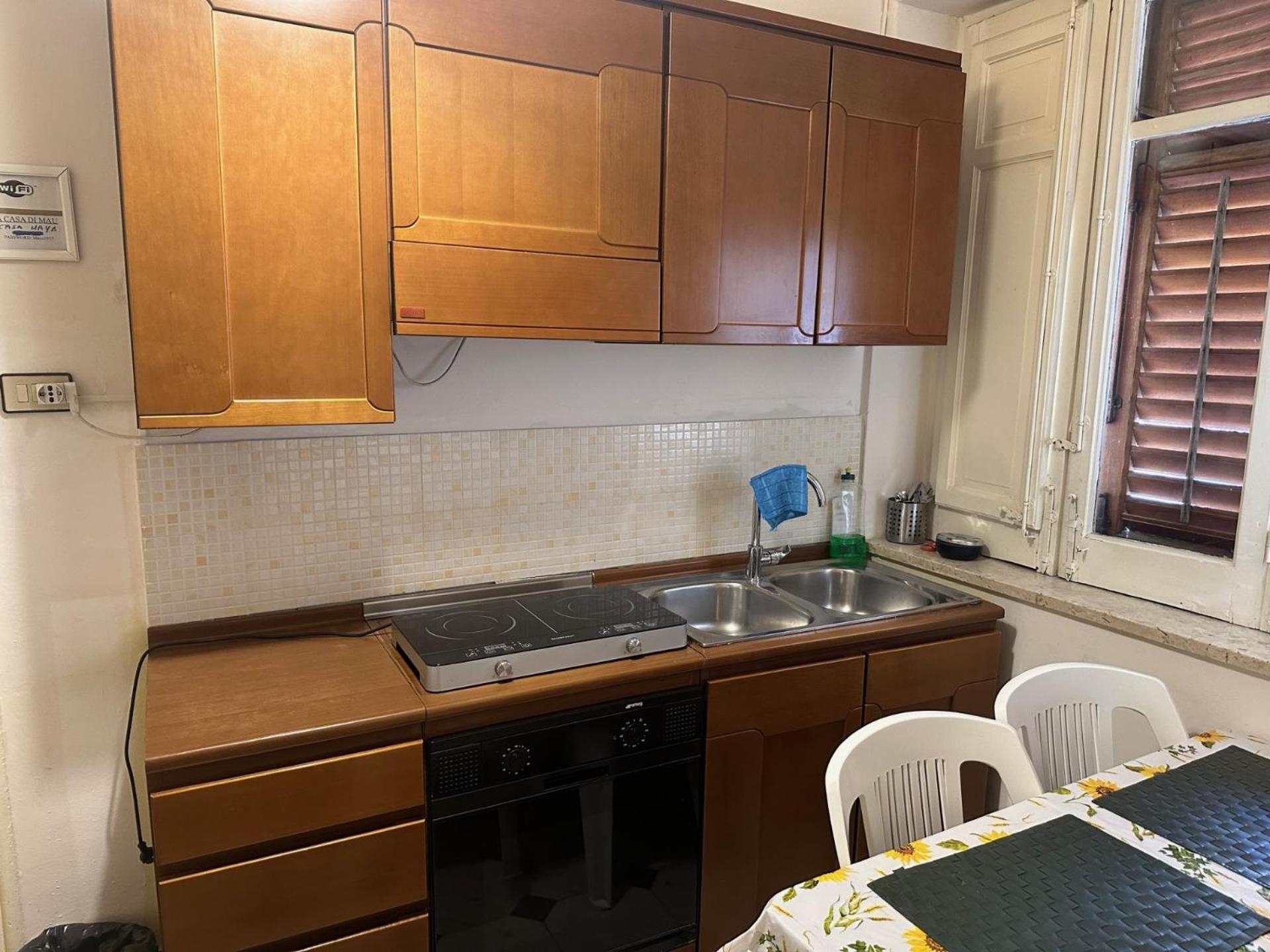 Apartament Dimora Di Maury A Due Passi Dai Trasporti E Da Ballaro Palermo Exterior photo